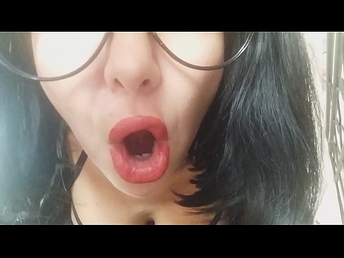 ❤️ Skat, din stedmor vil ikke lade dig gå i skole i dag ... Jeg har for meget brug for dig... Hjemmelavet porno at da.virtsextor.ru