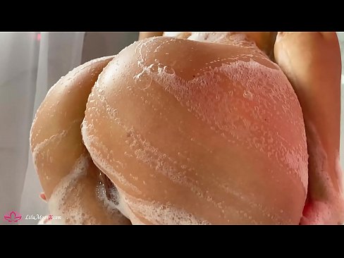 ❤️ Brunette onanerer fisse med vibrator til intens orgasme i brusebad Hjemmelavet porno at da.virtsextor.ru