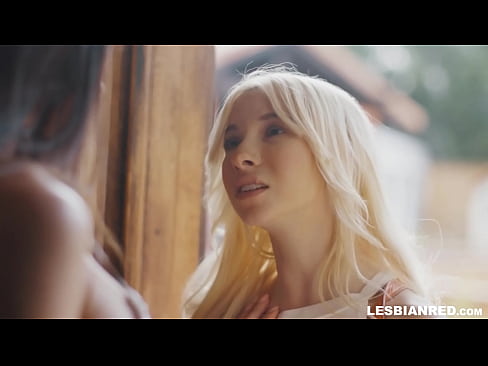 ❤️ Pige kommer hjem et par måneder senere og ender med at spise sin stedmors fisse Hjemmelavet porno at da.virtsextor.ru